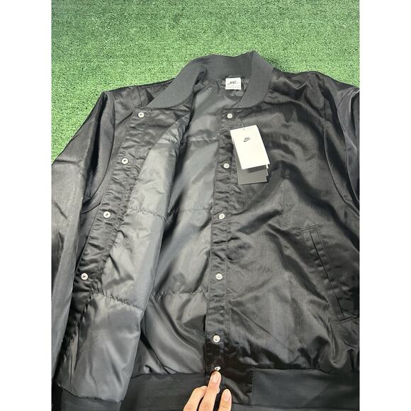 Nike Women SZ: S Black Varsity Woven Bomber Jacket New - Picture 3 of 10